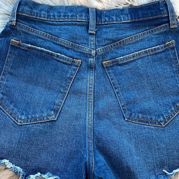 NWT Abercrombie & Fitch Curve Love Cutoff Short High Rise Size 0 or 25 - Picture 8 of 11